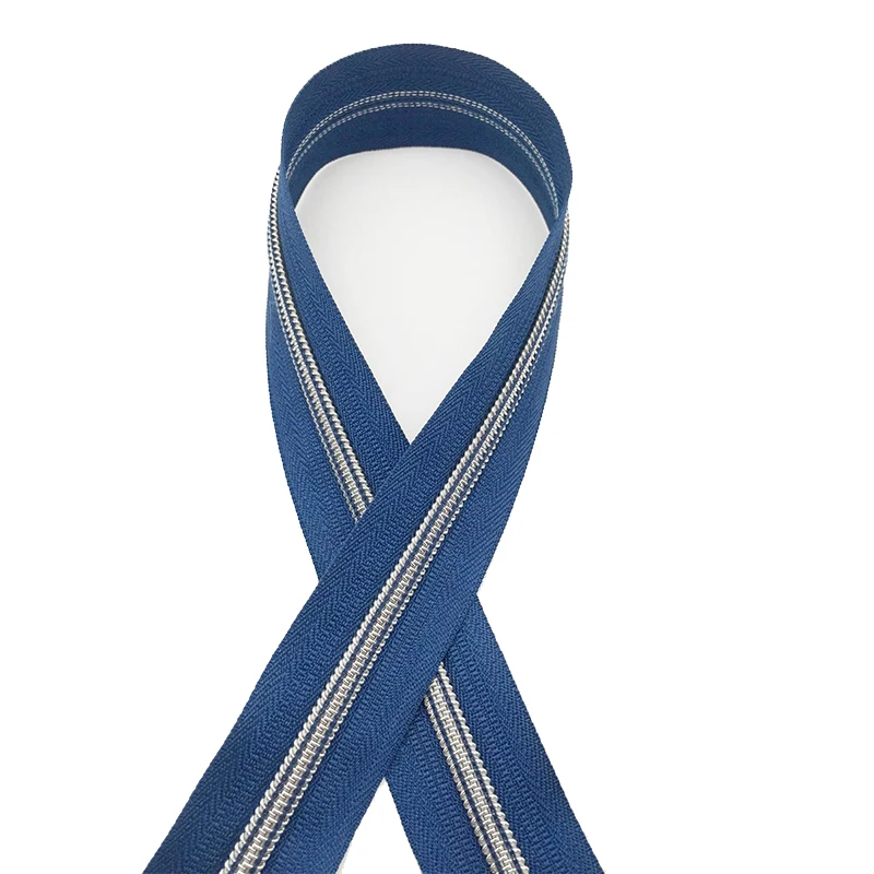 Factory Supply Colorful Electroplating Golden Silver Teeth 5 Zipper Tape Nylon