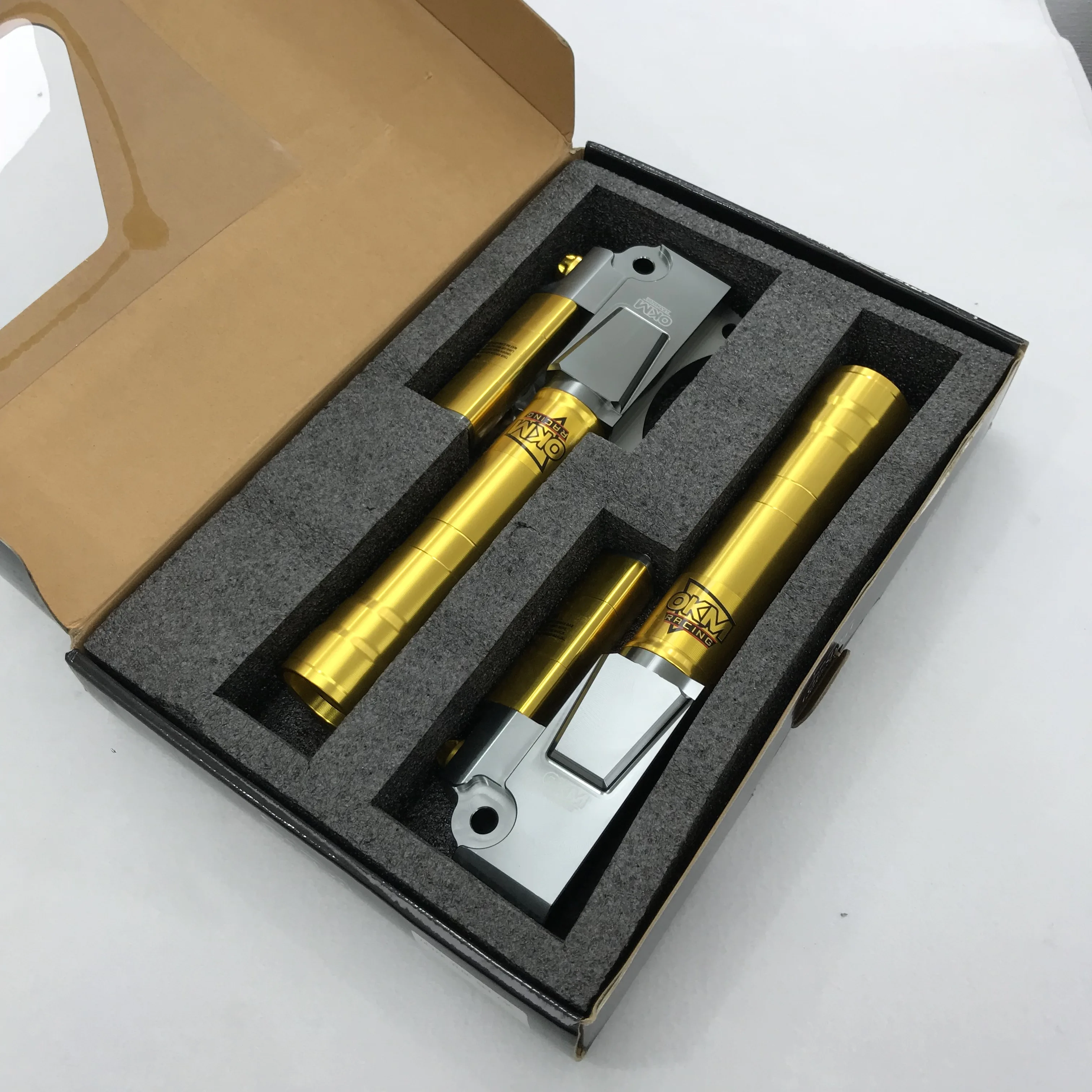  Хорошие характеристики CNC Запчасти для мотоциклов MIO амортизатор золотой