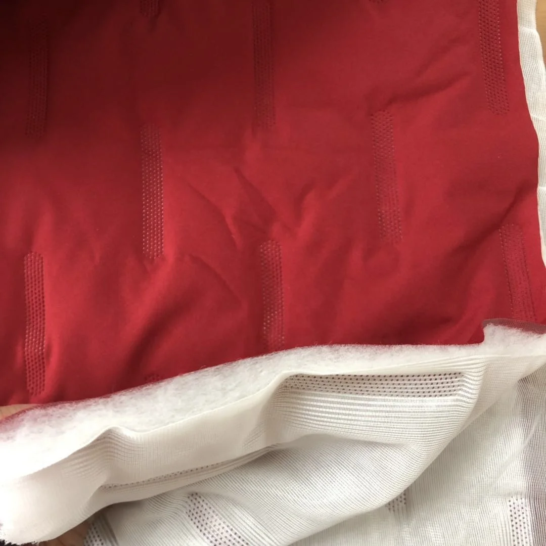 New fashion 300t polyester taffeta waterproof quilting padding quilting thermal fabric for down jacket quilts wholesale