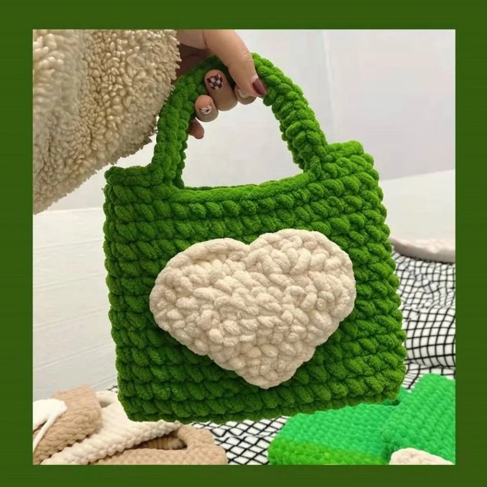 Love knitting bag crochet material bag handmade Braiding bucket diy strawberry bundle mouth package send male and female friends