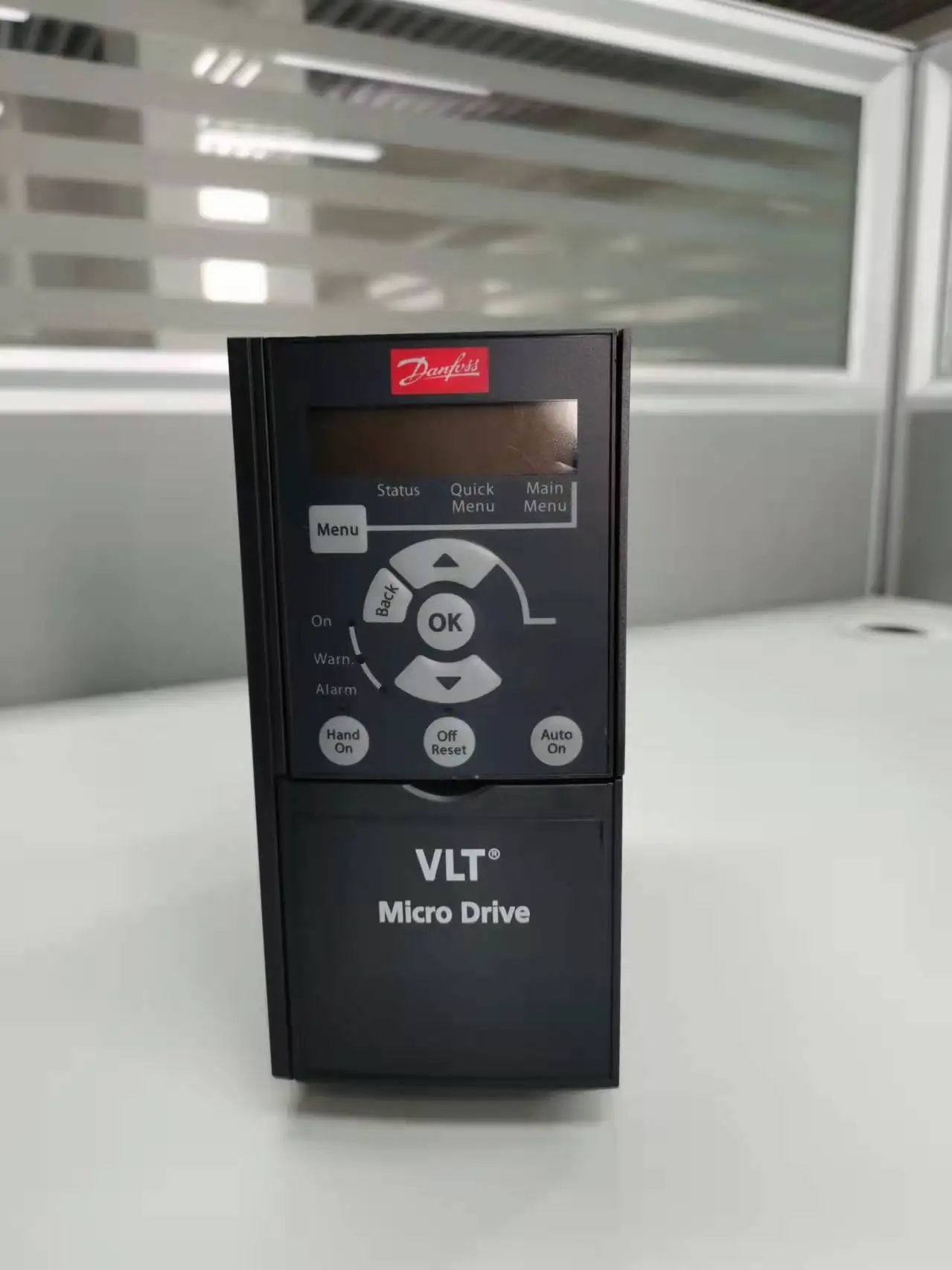 Оригинальный привод Danfoss FC51 FC301 FC302 VFD VLT Частотные инверторы