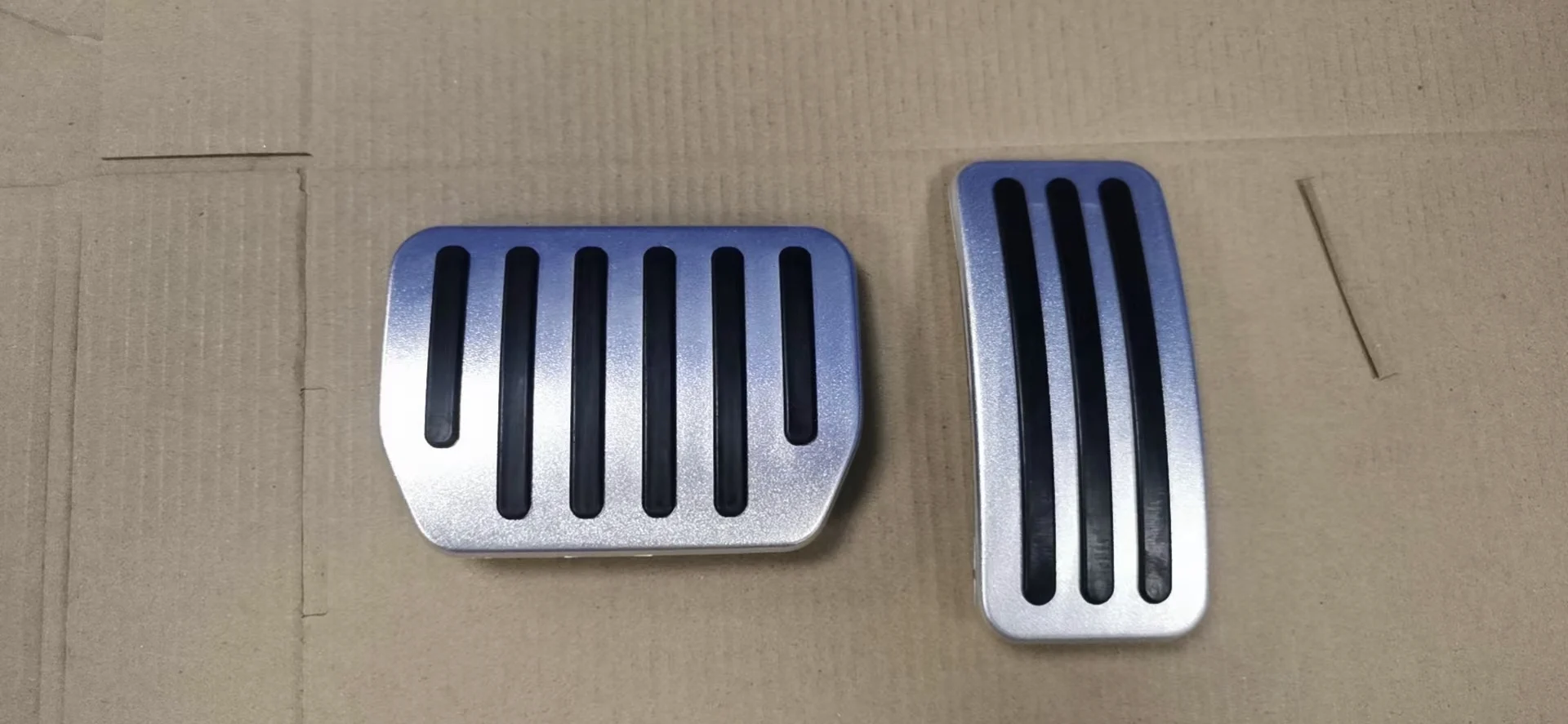 2021 Model Y Model 3 Aluminum Brake Accelerator Pedal Pads Cover For Tesla M3 MY