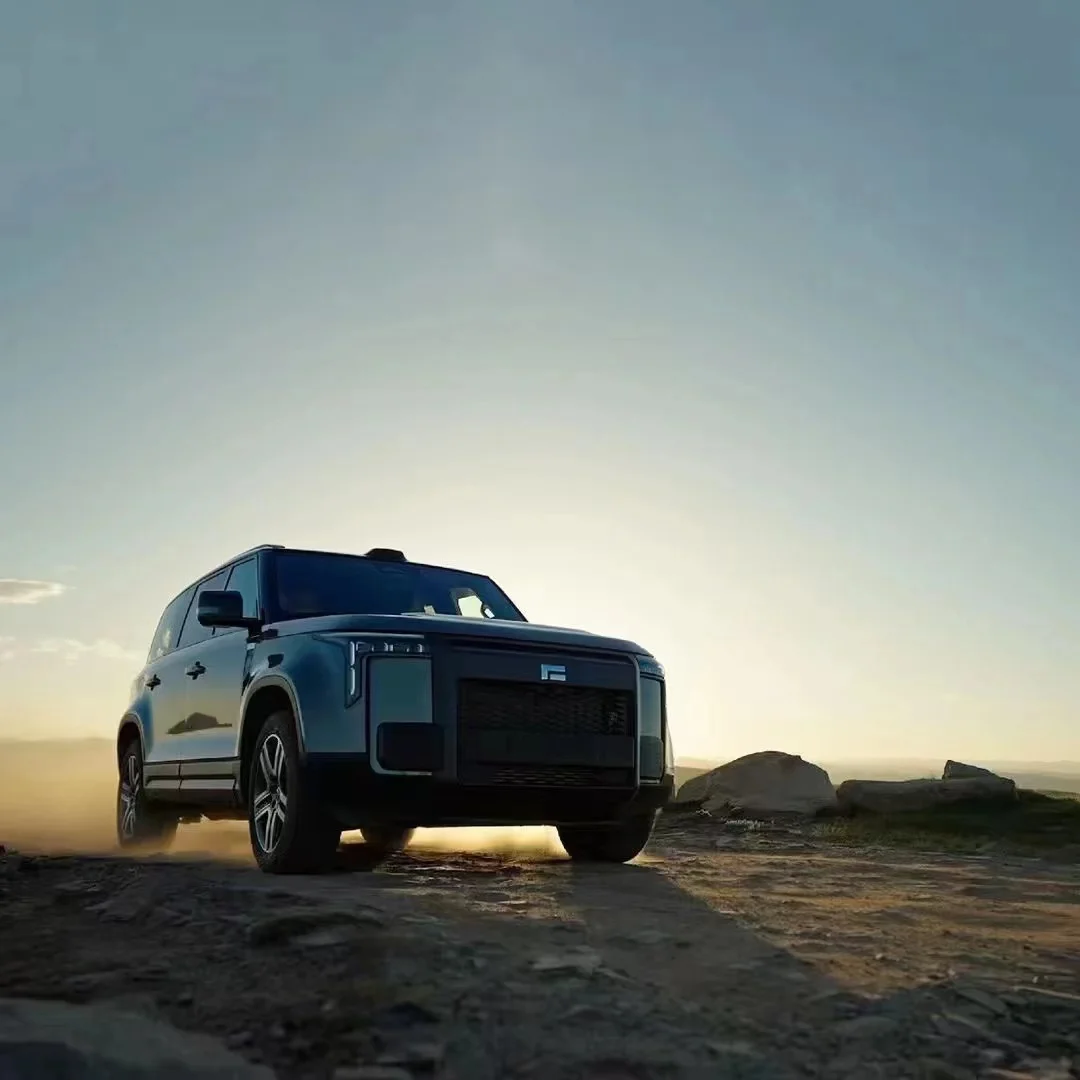 2024 polestone 01 large size add-on electric hybrid car with 6 or 7 seat new energy vehicles luxury jishi 01 suv ev in stock