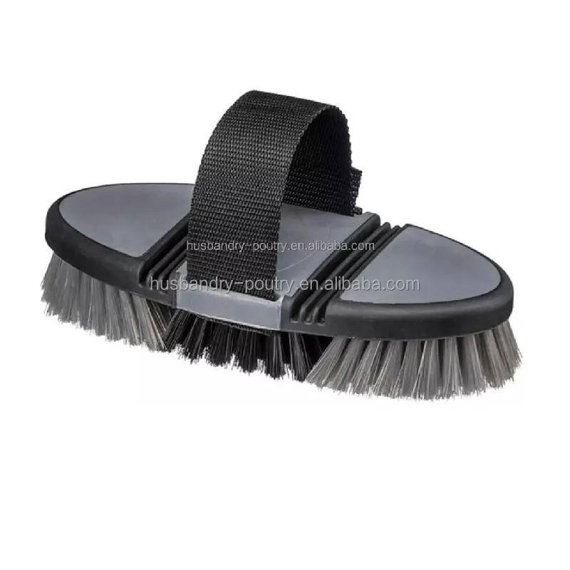 Щетка для груминга лошадей