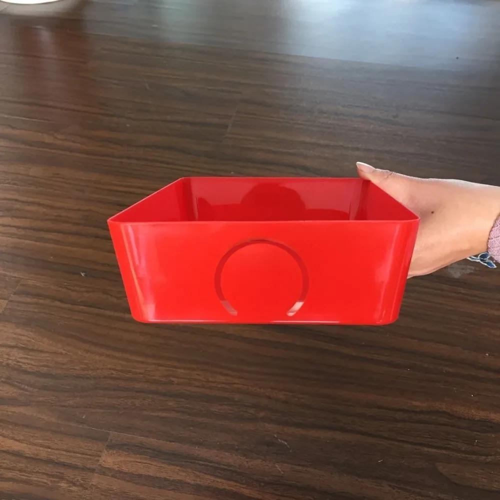 Пластиковый лоток для хранения продуктов питания или больницы