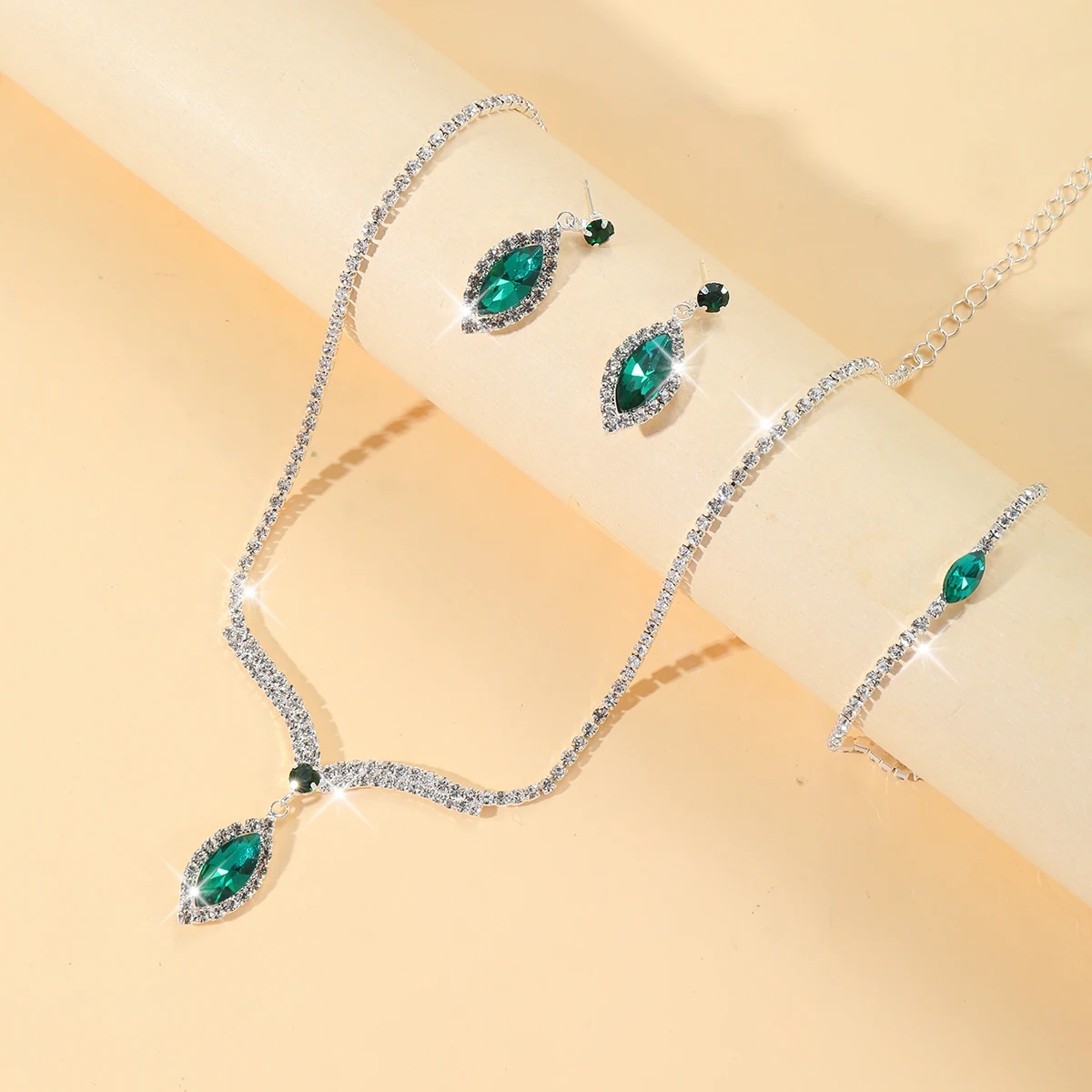 Fashion Luxury Jewelry Set Green Rhinestone Necklace And Earrings Set Wedding Dress Bridal Accessories