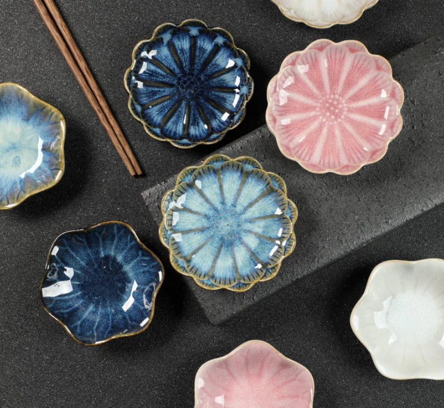 Creative Fashion Design 4 inch Ceramic Lotus Leaf Shape Dish Reactive Blue Soy Sauce Dishes Dipping Bowls Small Plate for Sushi