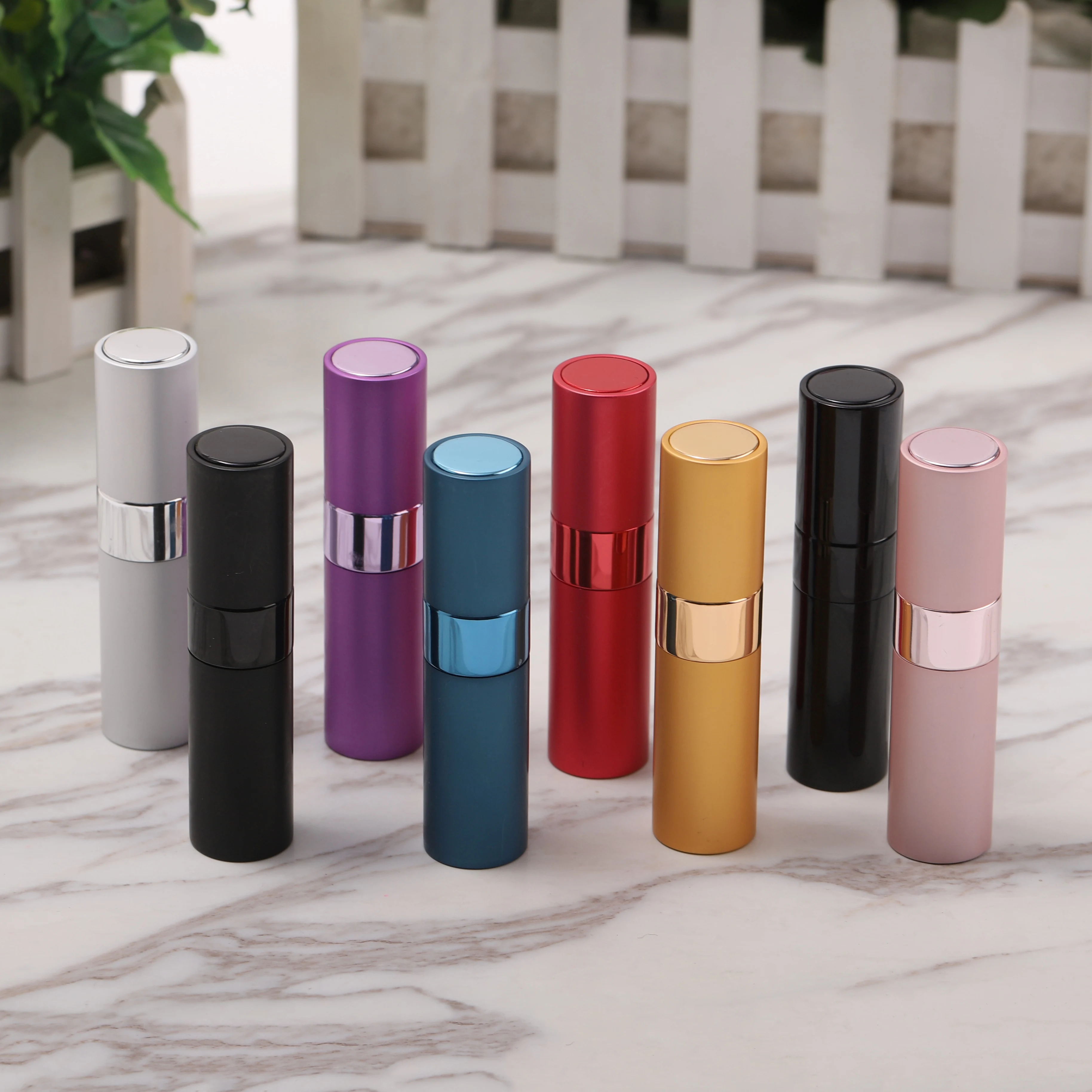 Quality Assurance 8ml Glass Cylinder Pump Sprayer Bottle Luxury Perfume Bottle Screen Printing Surface Handling Personal Care