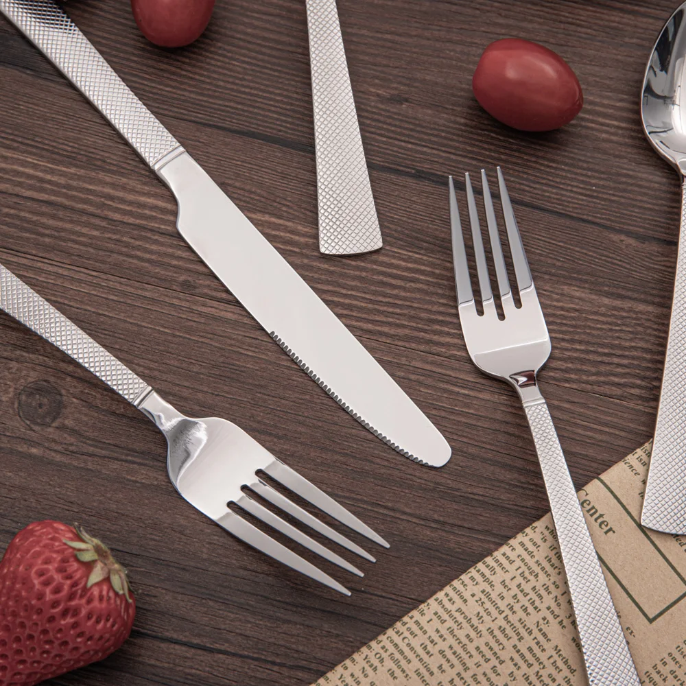 Wholesale flatware Reusable silver spoon and fork silverware stainless steel cutlery set