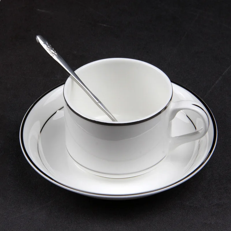  SU86 горячая Распродажа Белая Керамическая чайная чашка блюдце с золотым дизайном