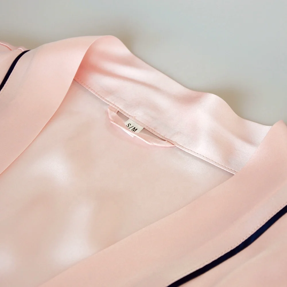 Custom 19 Momme 100% Mulberry Silk Bride Bridesmaid Embroidered Robes
