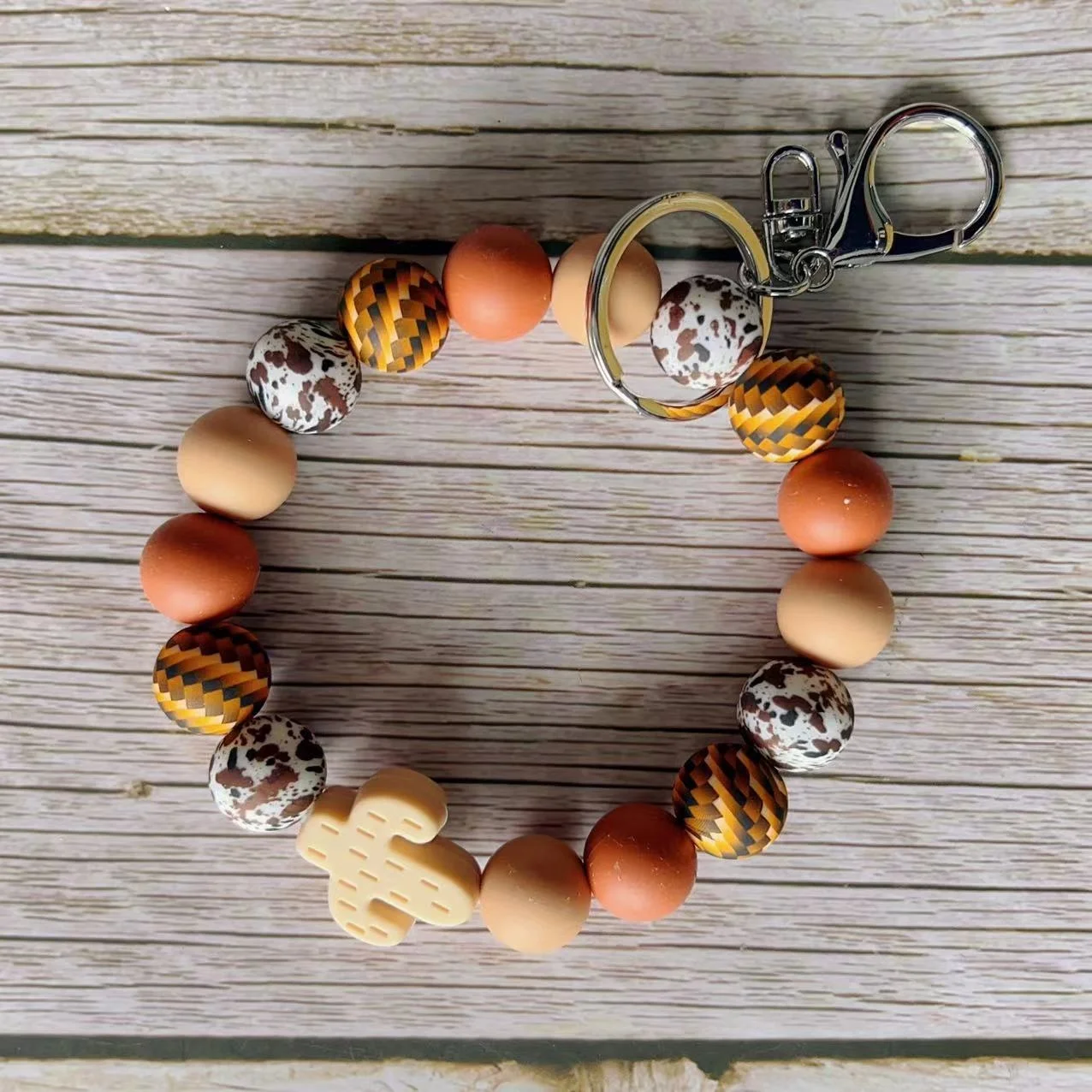 New Design Personalized Custom Silicone Beaded Bracelet Cups Cactus Silicone Wristket Keychain