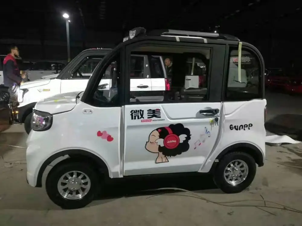
2020 new release four wheelers electric mini car 4 passenger use 