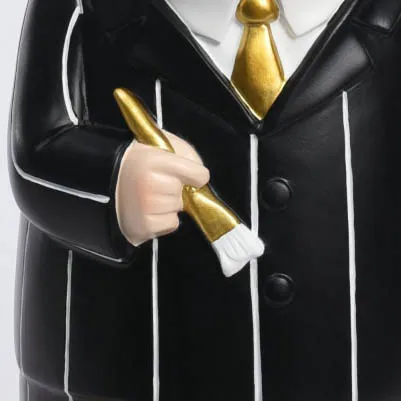 Room Storage Candy Cosmetics Resin Painter Large Size Statue Stylish Home Decor with Iron Tray