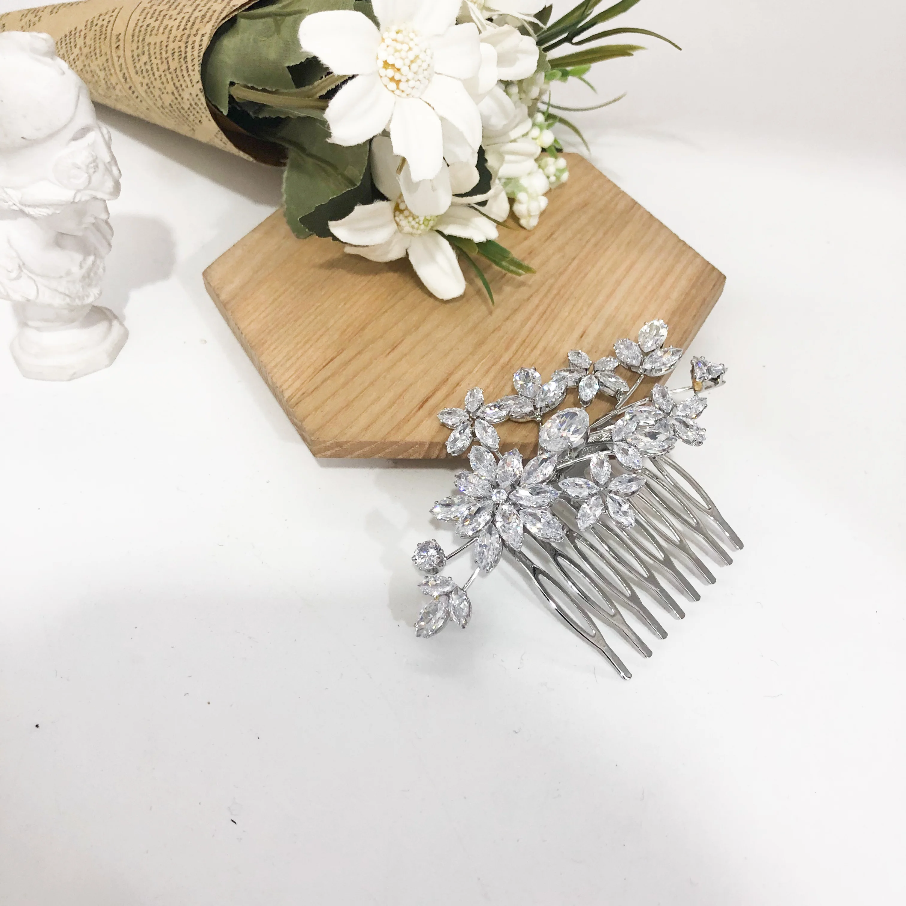 Fashion Handmade Zircon Flower Leaf Headdress Accessories Bridal Jewelry Wedding Hair Combs