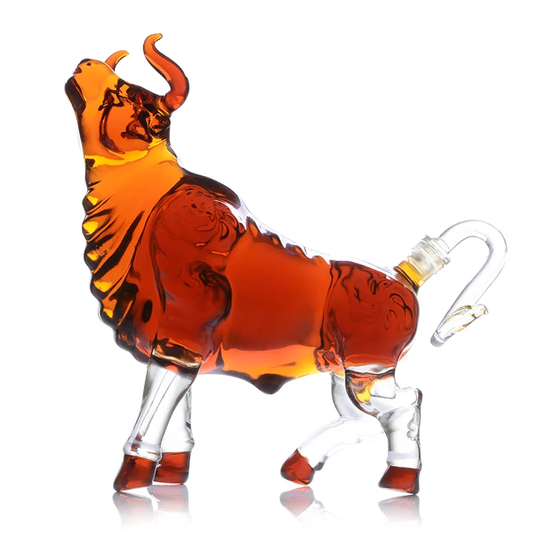 Chinese Zodiac Wholesale Custom Handmade High Borosilicate Glass head up cow Shaped Art Glass Animal Wine Decanter
