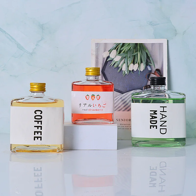 Wholesale 200ml 250ml 8oz glass oblique shoulder flat wine bottle portable empty wine bottle