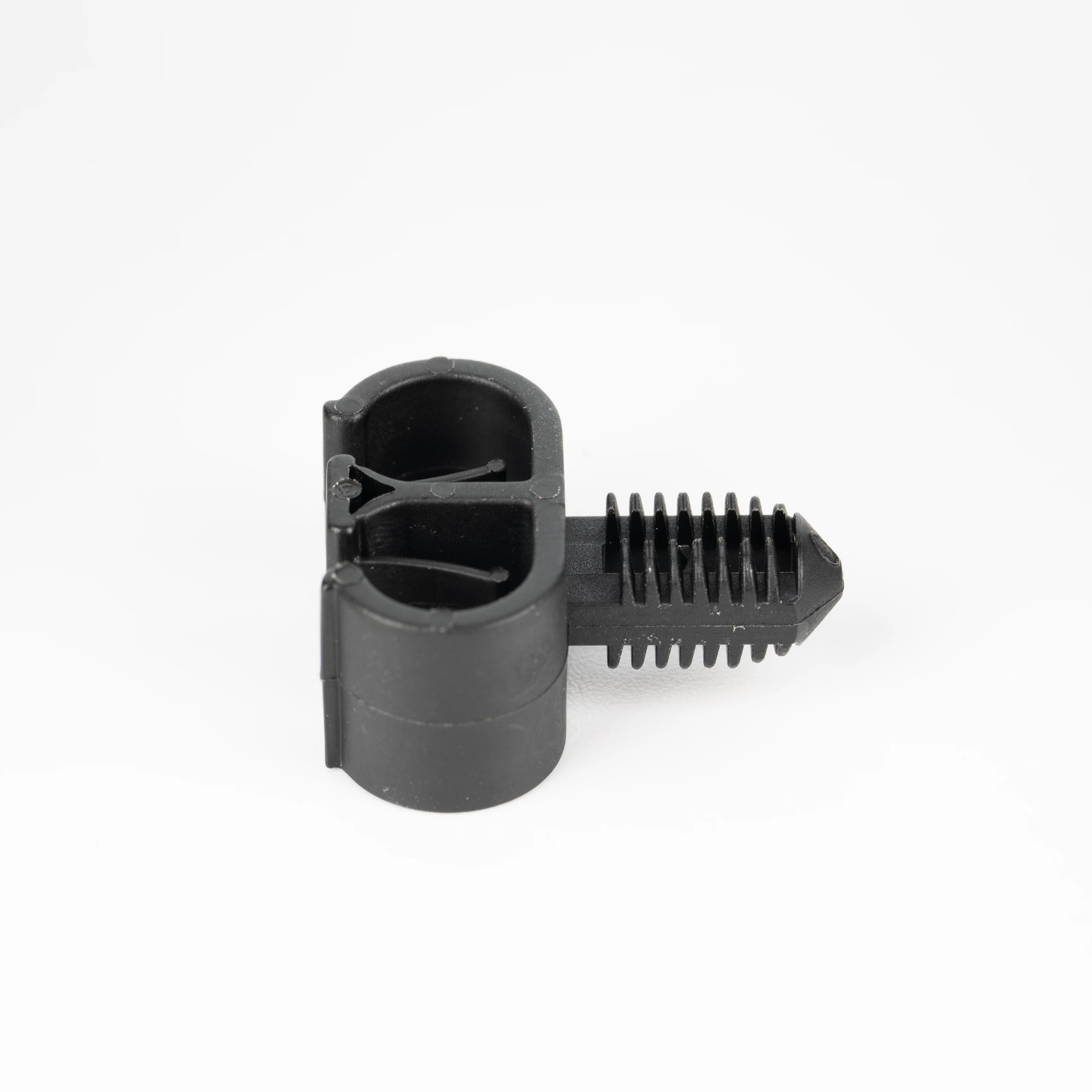 Ready to Ship Plastic Rivet Fastener Car Bumper Push Clip Xmas Tree Clips