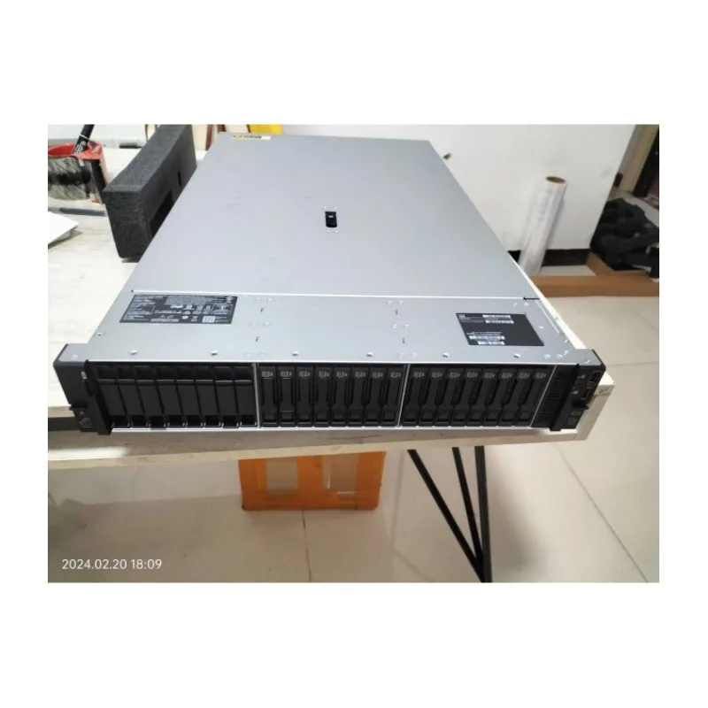 P52534-B21 DL380 Gen11 8SFF NC CTO сервер для HPE