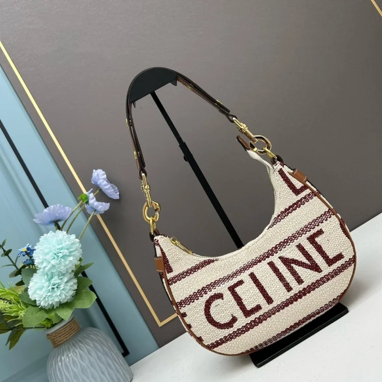 Logo 2024 Designer Luxury Hot selling women fashion suede underarm bag ladies crossbody single shoulder