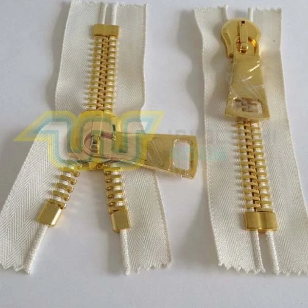 Professional zipper factory metal big teeth zipper with fashion auto lock slider