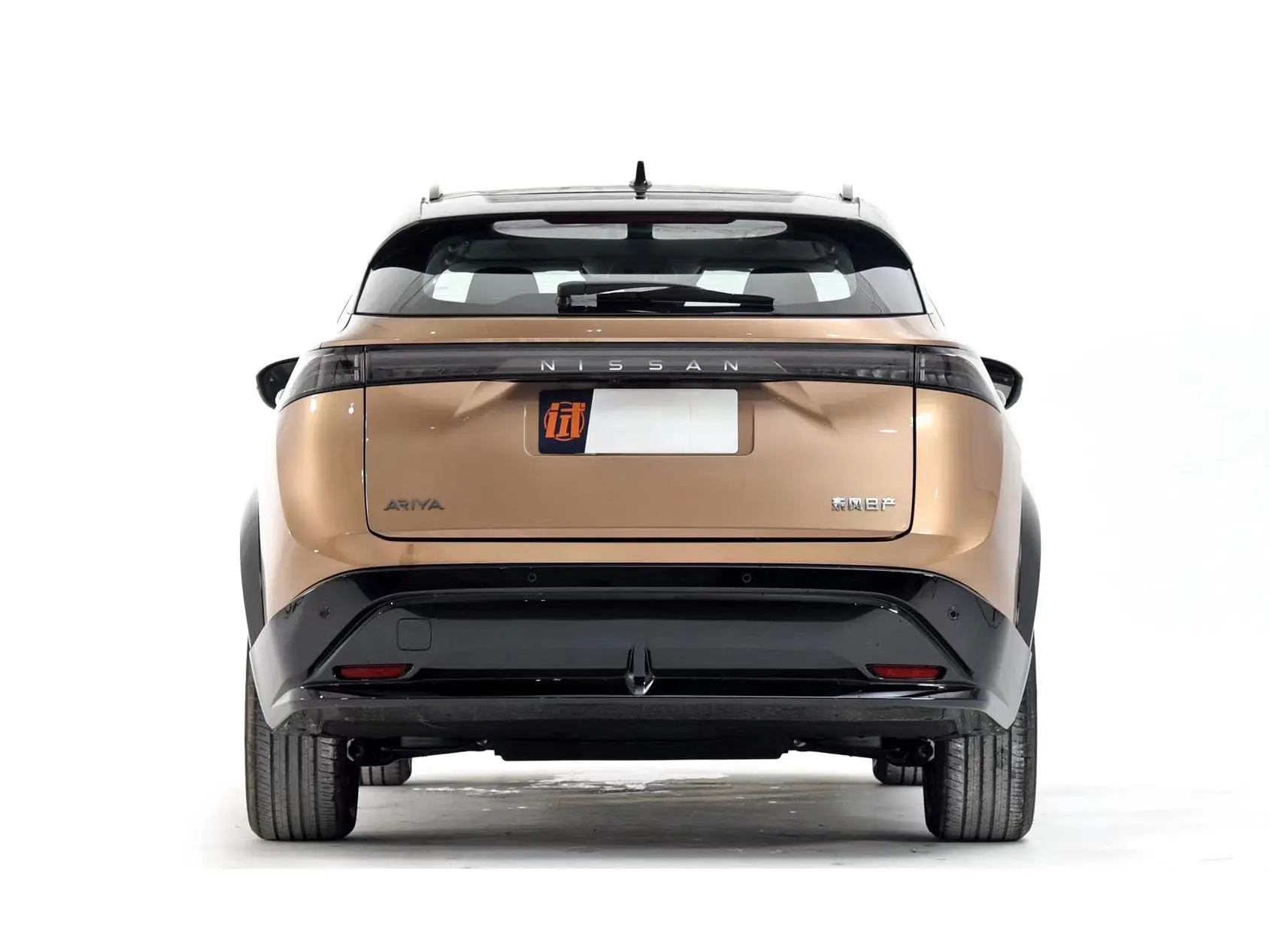 2024 японский бренд NISSAN AIRIYA чистый Электромобиль 501 523 559 623 Производительность Плюс компактный внедорожник распродажа оптовая продажа авто