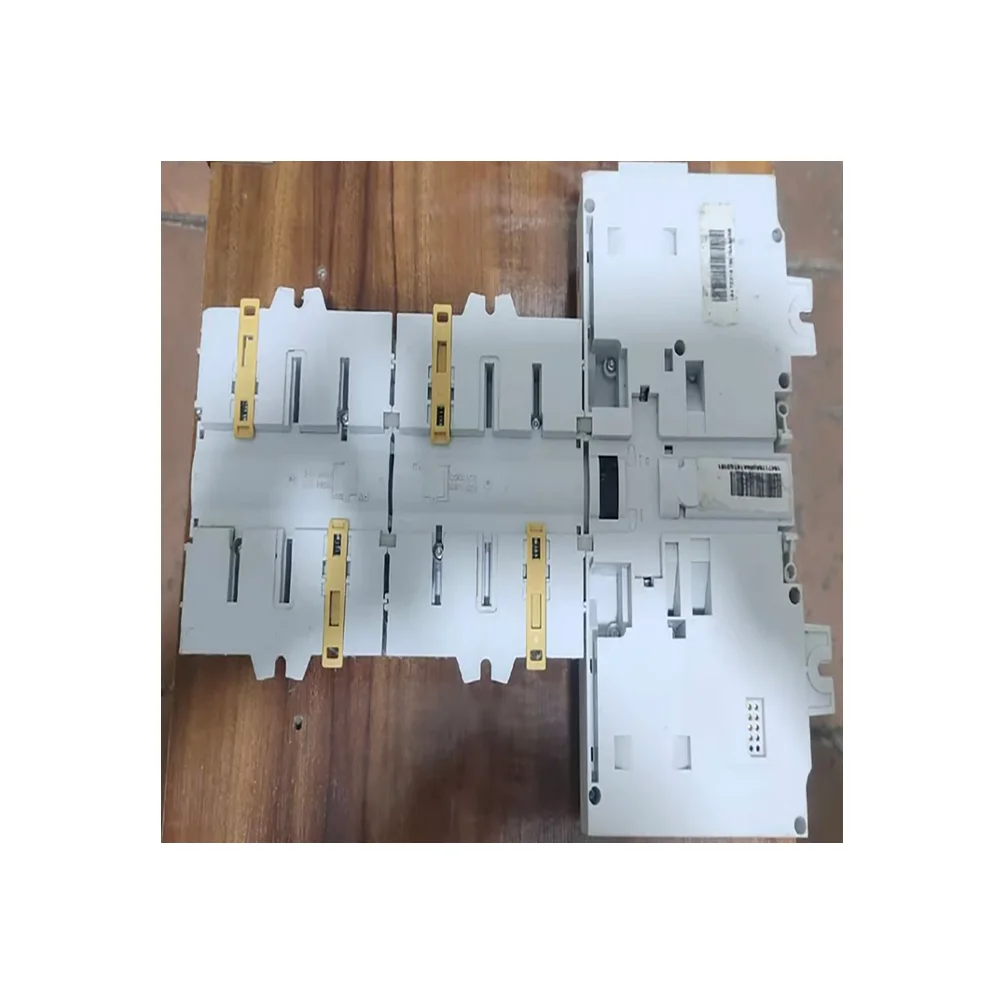 NEW and ORIGINAL SIE-MENS 	5SY series leakage products 	5SV3614-6KK01