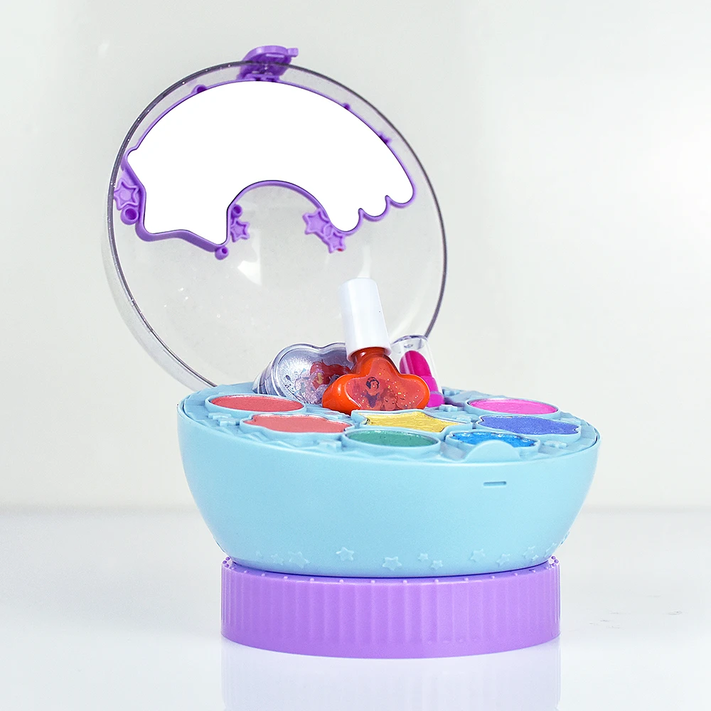 
AKIACO OEM custom cosmetic case babys beauty kids makeup set 