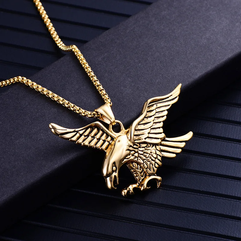 Custom High Quality Stainless Steel Wing Necklace Vintage Hip Hop Flying Bald Eagle Pendant Necklace For Men