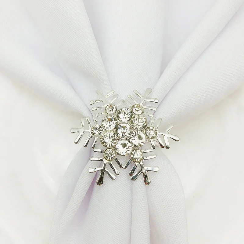 Кольца для салфеток в виде снежинки, серебряные кольца для салфеток со стразами, держатель, металлические кольца для салфеток для Рождественского украшения стола HWC91