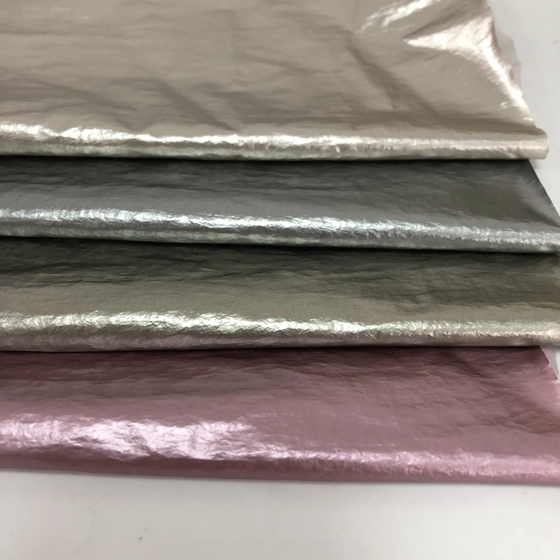 Metallic down coat fabric high quality crinkle nylon taffeta