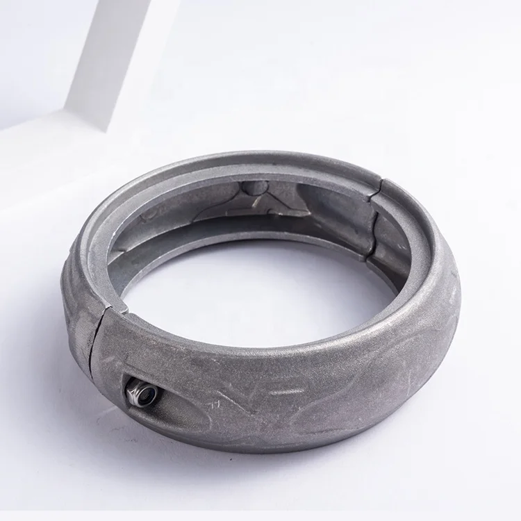 Aluminum connector clamp for playground pipes