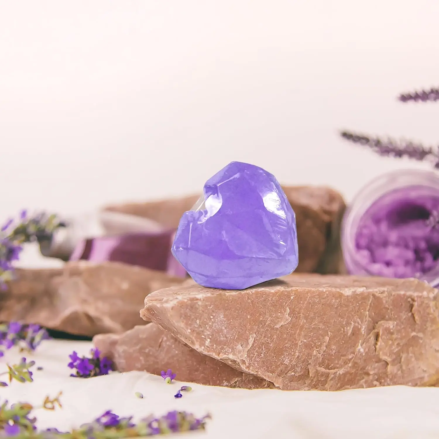 Novelty Promotional Birthday Gifts Heart Soap Candle Luxury Purple Women Gift Box Personalized Lavender Relaxation Spa Gift Set