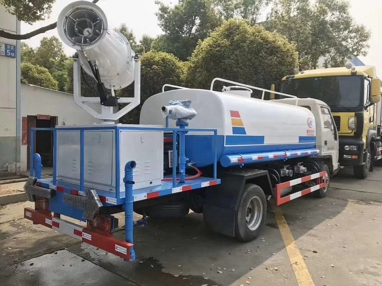 
Hot sale 5000 Liters tank City protection disinfection water spray truck 