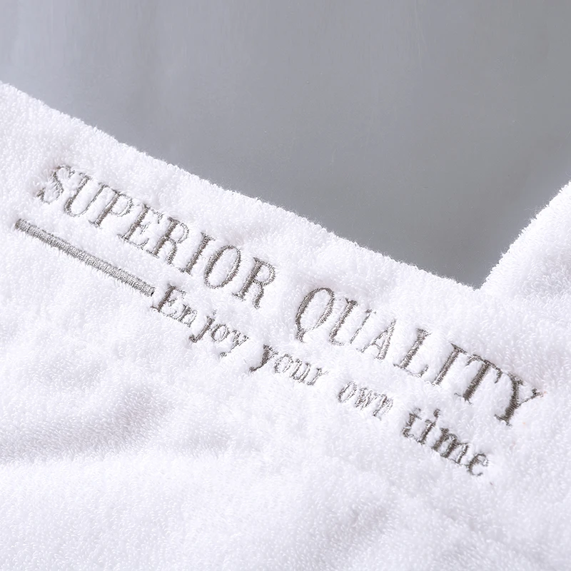 Wholesale Custom Logo Embroidery Hooded Bath Robe 100% Cotton Terry Bathrobe With Hood