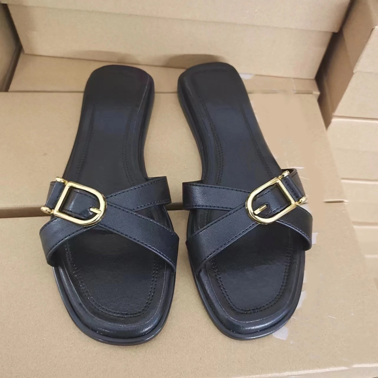 Summer Female Flat Cross-strap Versatile Square-toe Slippers Open-toe Flip-flops Flat Sandals Women Lazy SlidesTraveling Shoe