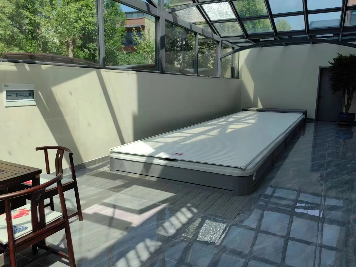 swim spa pool with cover, designed for outdoor endless jacuzzis pool swim spas