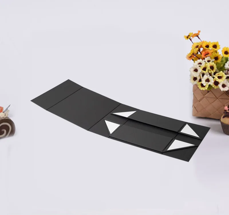 New trend blue wholesale customized logo printed book shape magnetic box for decoration gift packaging shoe Underwear Box