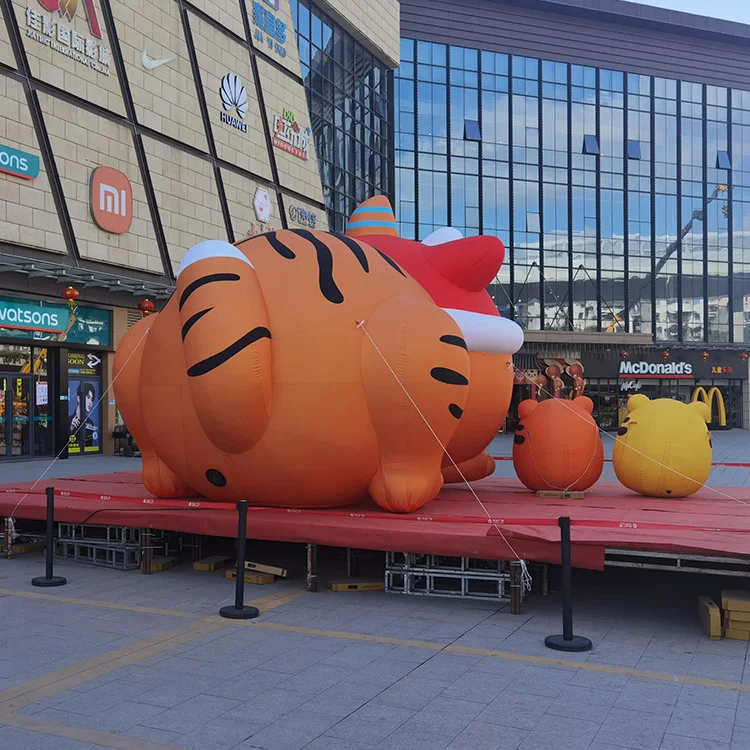 New Design Customized animals giant dog inflatable cartoon character toy