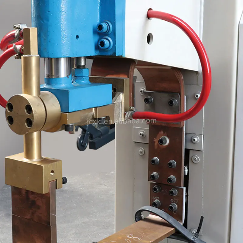 Jinchun Automatic Provided Customizable High Speed Metal Xy Axis Welding Machine For Metal Materials Production Line