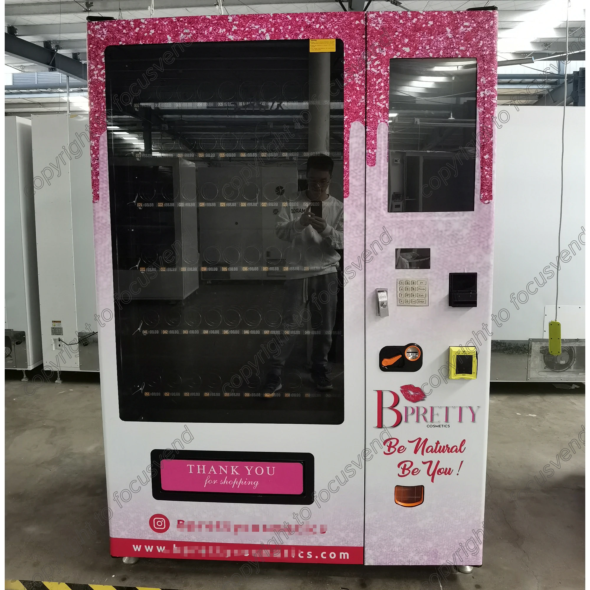 Socks feminine customized  new-made vending machine which is vending  automatic