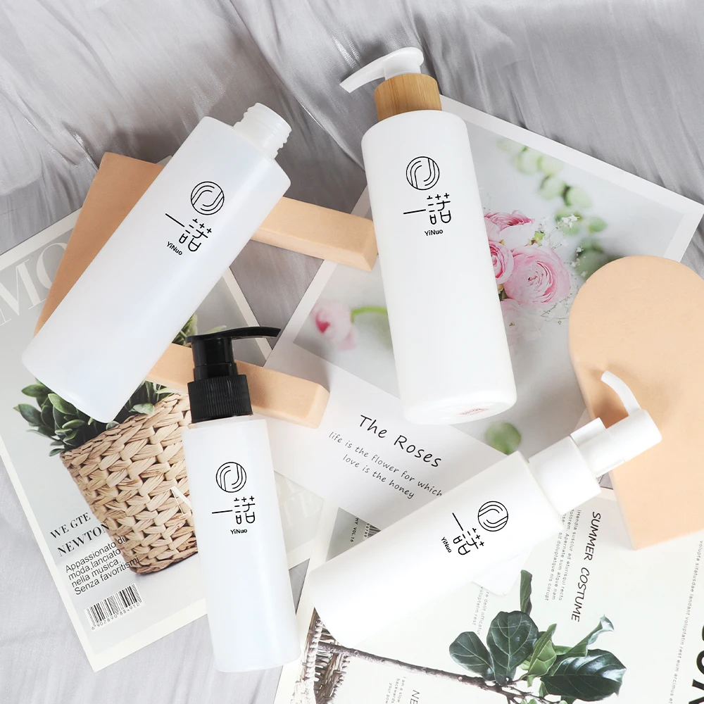 Hot Sale 30 50 60 90 100 120 150 200 250 300 330 400 450 480 500 1000ml clear white HDPE flat shoulder plastic bottle with pump