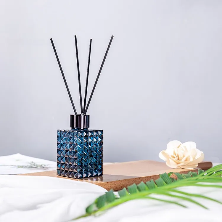 Wholesale Factory Price Car-Mounted Aromatherapy Essential Oil Reed Diffuser Sticks Humidifier Absorbent Cotton Core Volatile