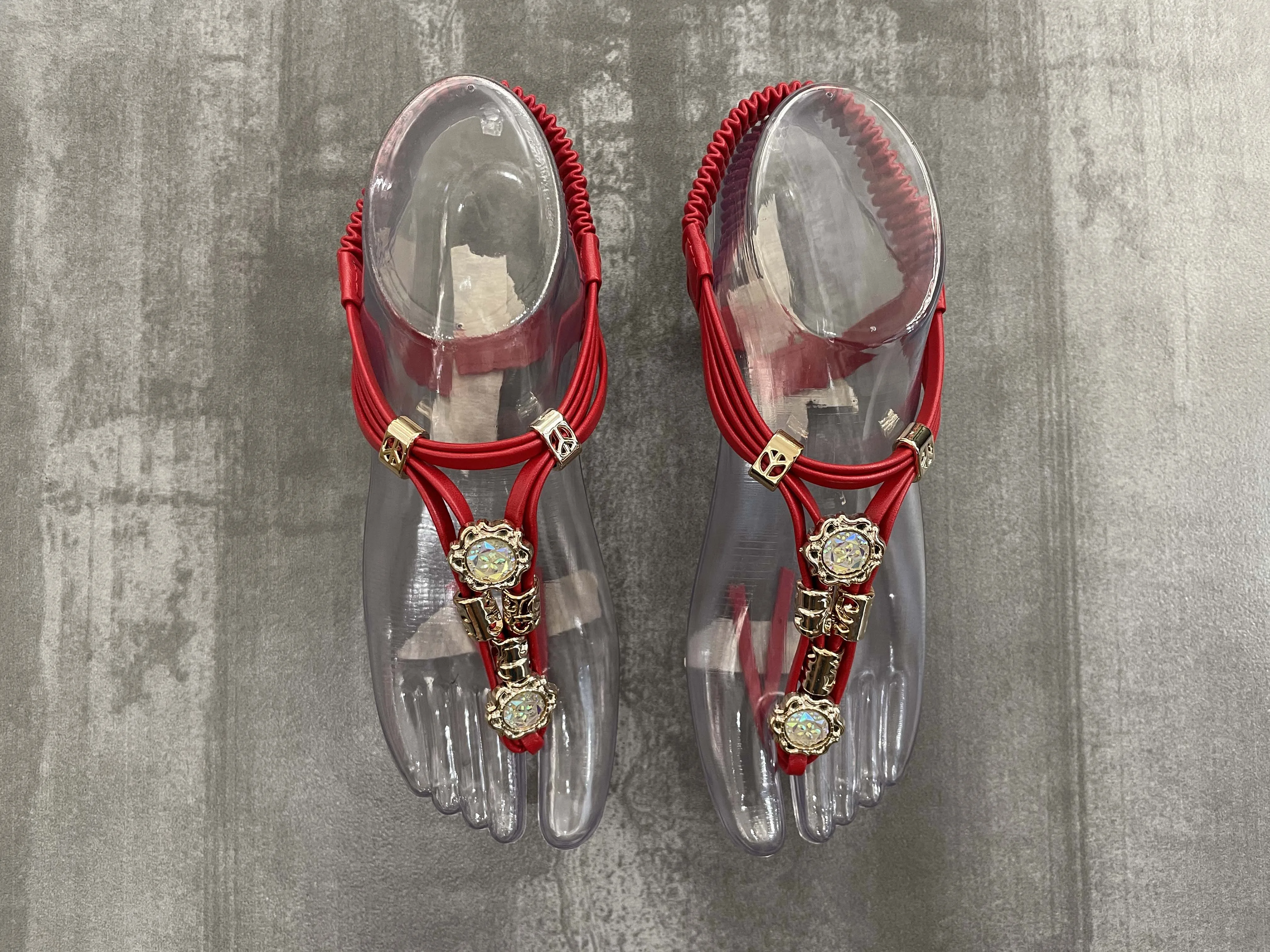 Прямая продажа с завода, женские сандалии из искусственной кожи, декоративный верх