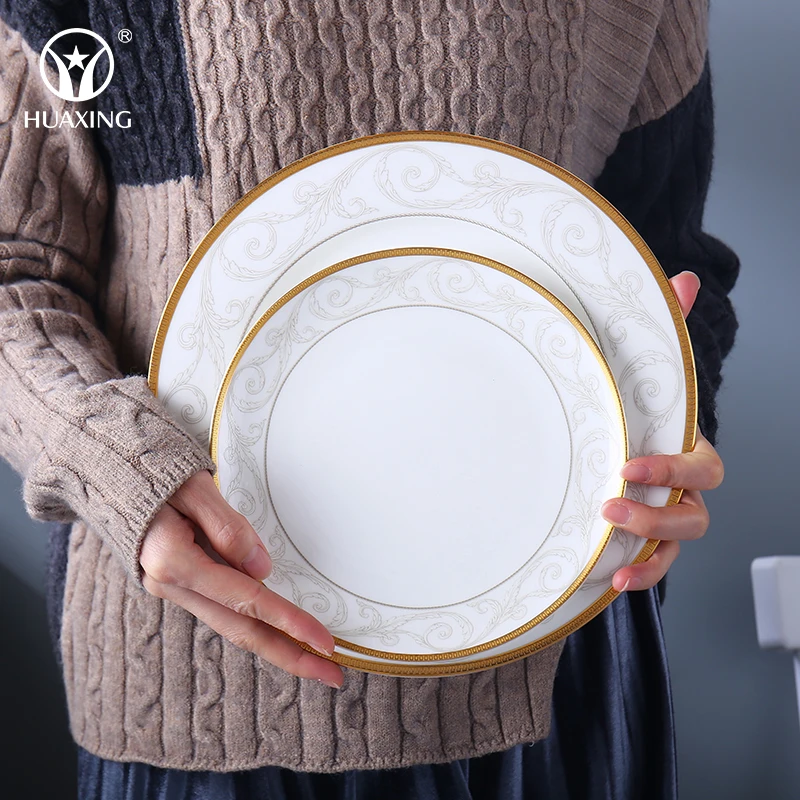Bone China White Porcelain Dinner Plate Royal Design Dining Luxury Dinner Table Set with Gold Rim