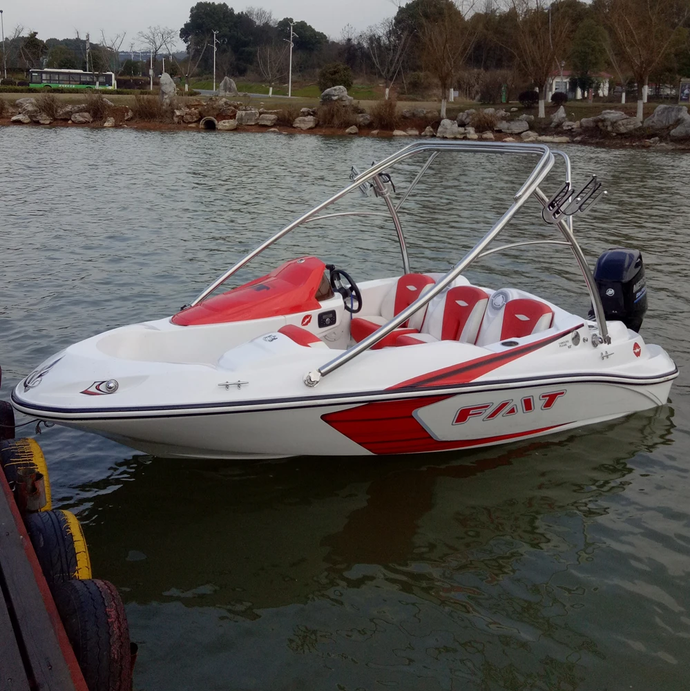 
15ft 4 Person Capacity Fiberglass Speed Boats Small Sport Yacht 