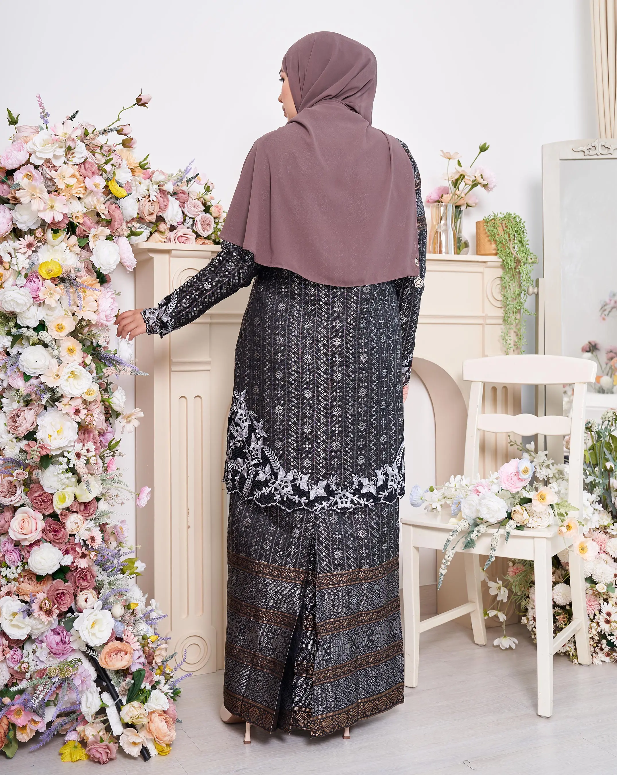 SIPO Eid Hotsale Fashion Malaysia Baju Kurung Indonesia Clothing Long Sleeve Blouse With Skirt Baju Kebaya Muslim Abaya Melayu