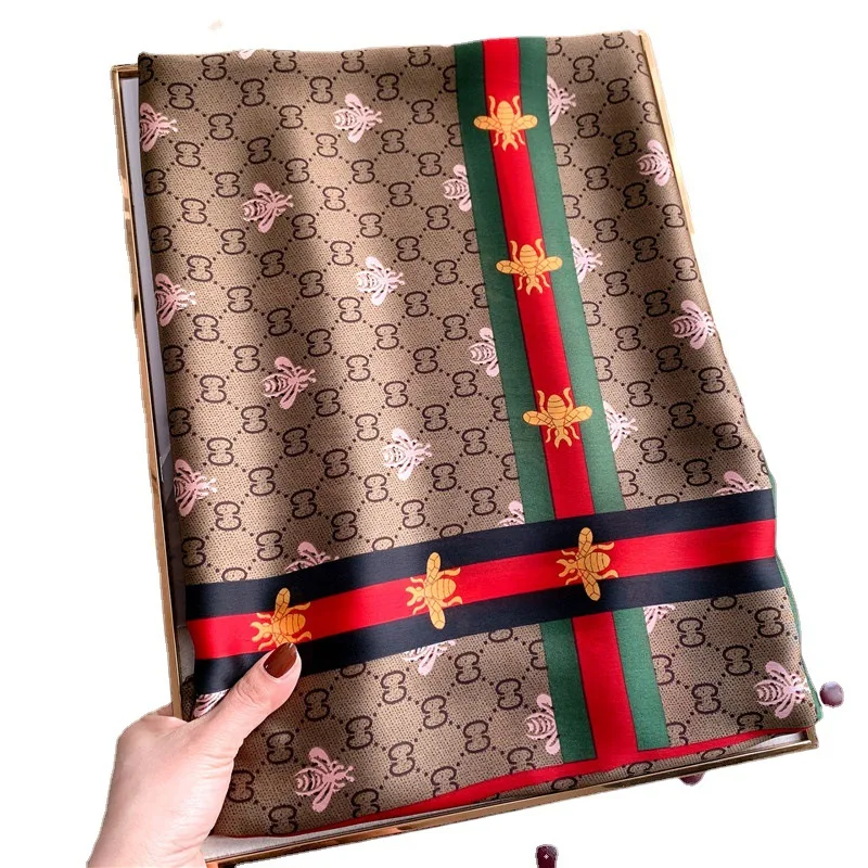 Luxury TOP design Lady Soft Fashion doble C bee print scarf Spring Fall Winter long Scarves Shawl Wraps wholesale RTS