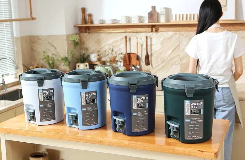 Outdoor Insulation Bucket Car Constant Temperature Bucket Made Insulation Bucket Picnic Ice Cold Refrigerated Food Bottle