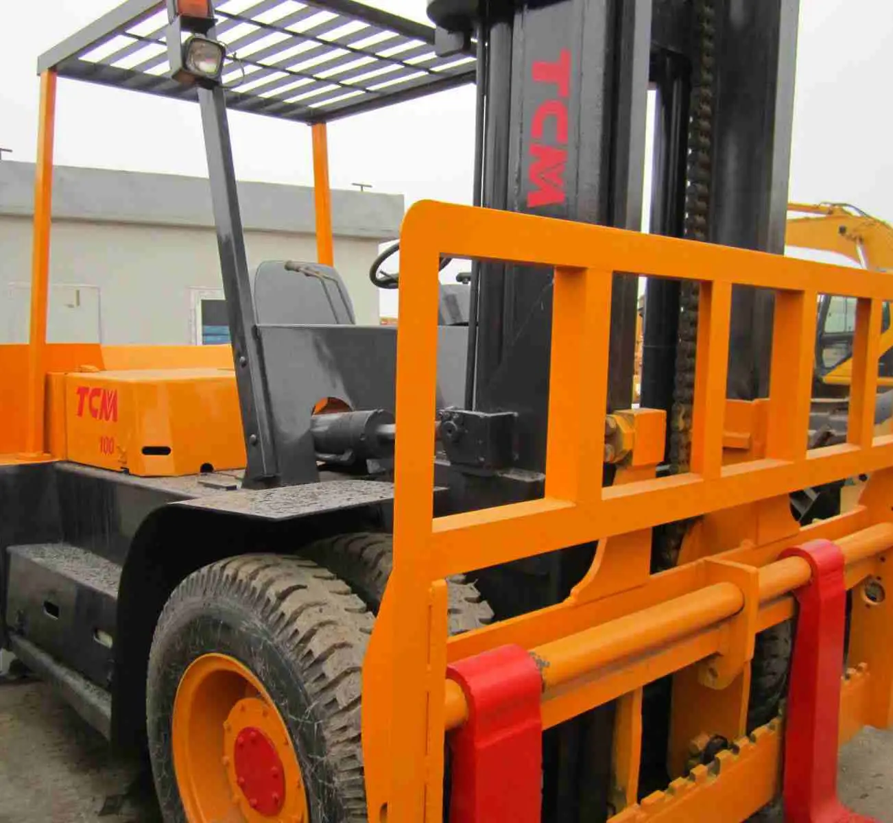 
Japanese 10ton used big diesel forklift for sale, Secondhand TCM Diesel Forklift FD100 cheap price 